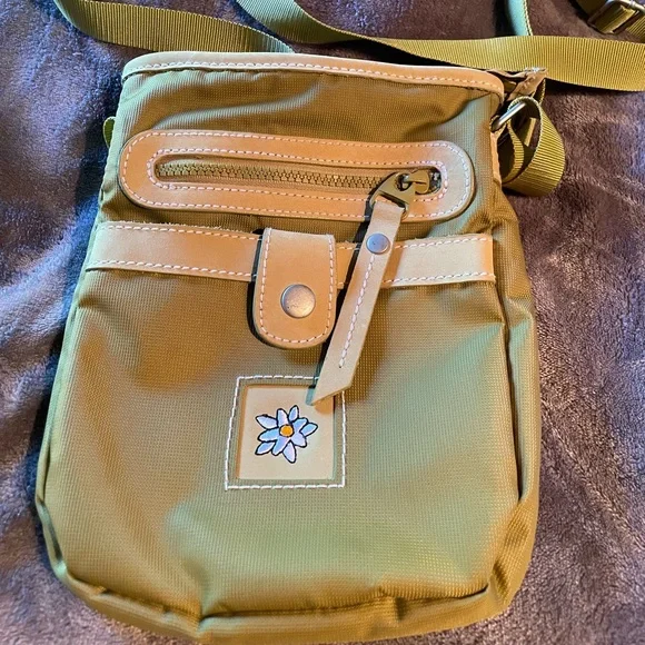 Light green Sherpani crossbody bag - Picture 1 of 3
